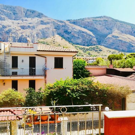 Casa Vacanze Isolotto Isola delle Femmine Luaran gambar