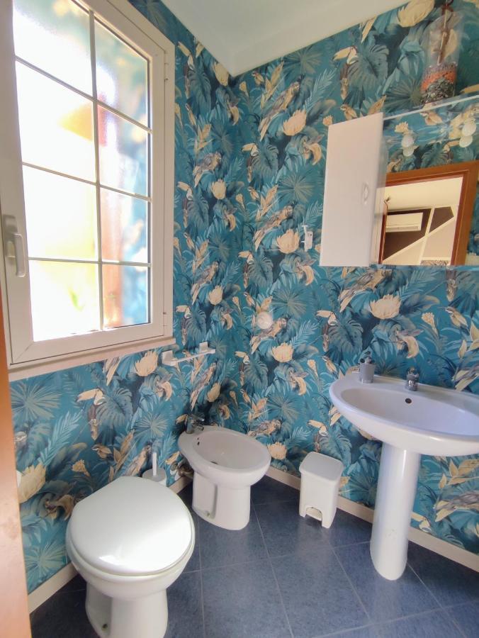 Casa Vacanze Isolotto Isola delle Femmine Luaran gambar