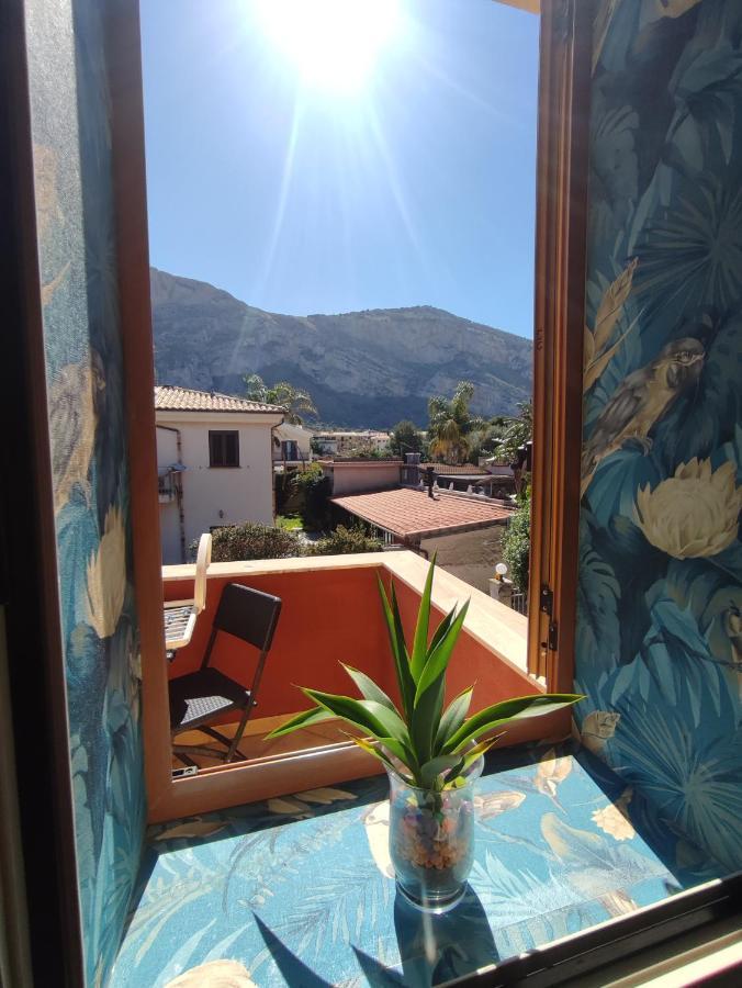 Casa Vacanze Isolotto Isola delle Femmine Luaran gambar