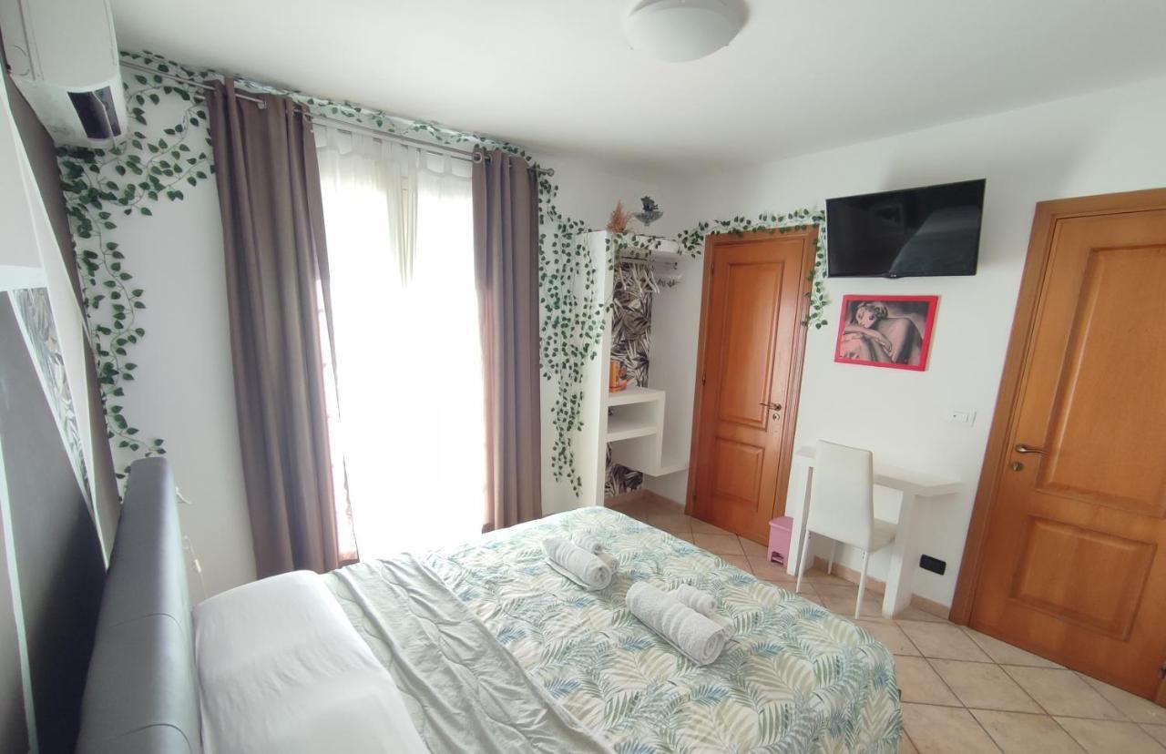 Casa Vacanze Isolotto Isola delle Femmine Luaran gambar