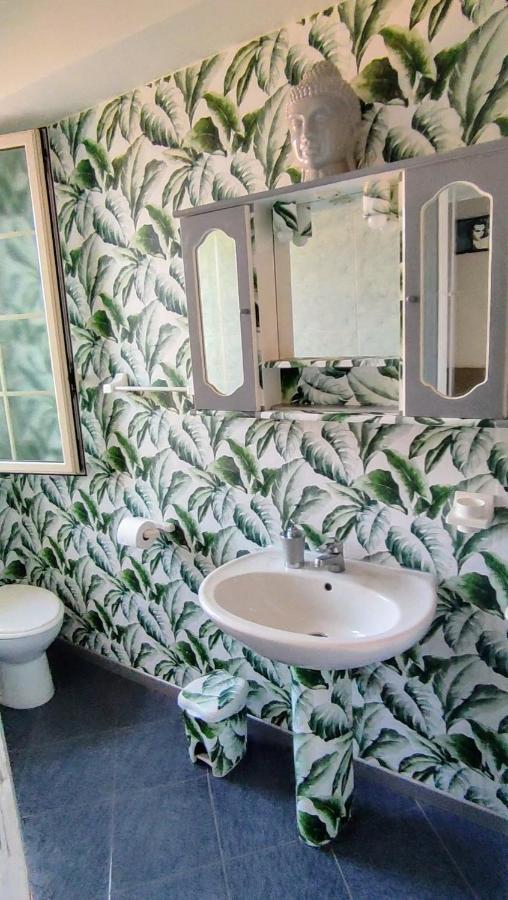 Casa Vacanze Isolotto Isola delle Femmine Luaran gambar