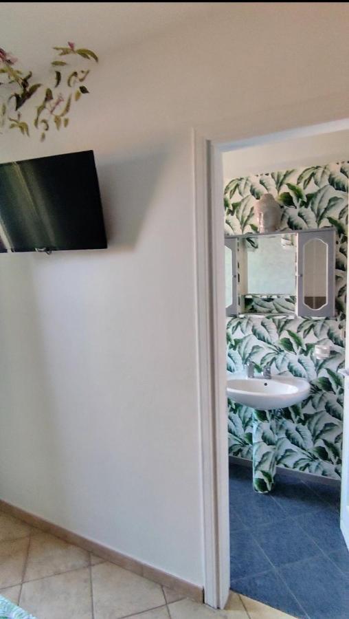 Casa Vacanze Isolotto Isola delle Femmine Luaran gambar