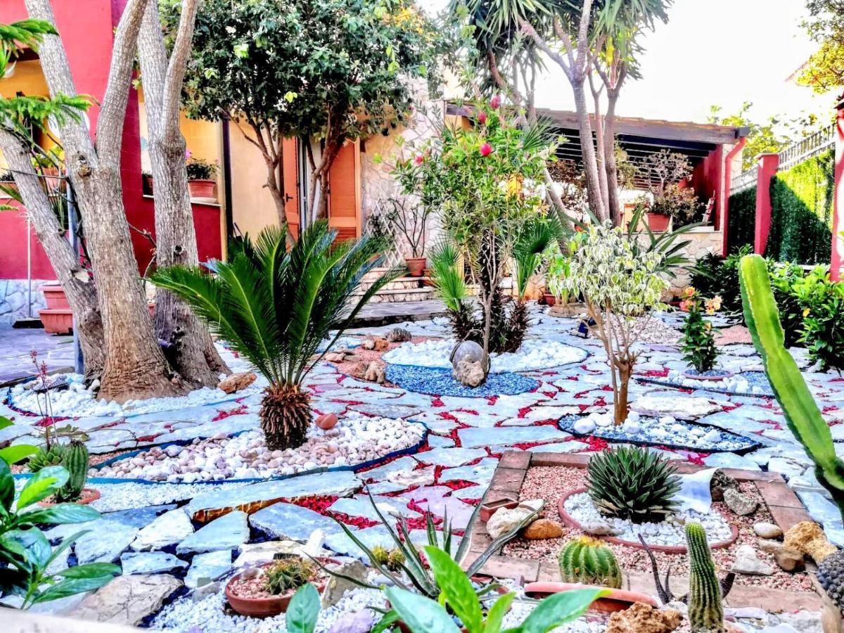 Casa Vacanze Isolotto Isola delle Femmine Luaran gambar