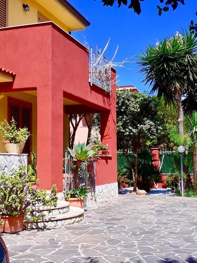 Casa Vacanze Isolotto Isola delle Femmine Luaran gambar
