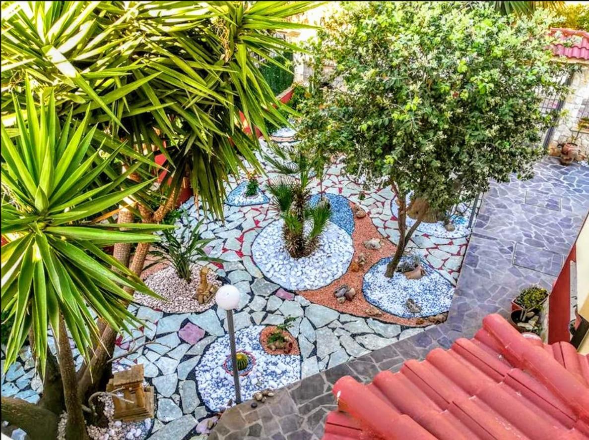 Casa Vacanze Isolotto Isola delle Femmine Luaran gambar